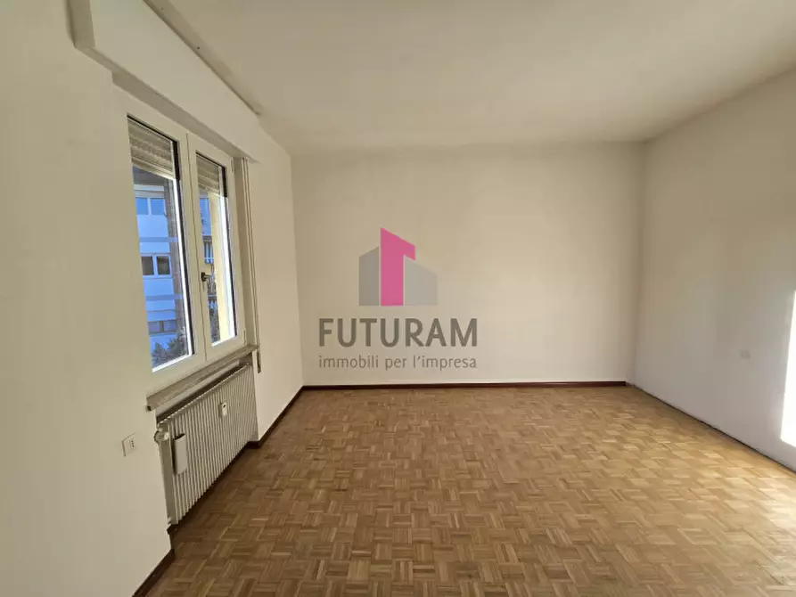 Immagine 2 di Appartamento in affitto  in ponte degli angeli a Vicenza