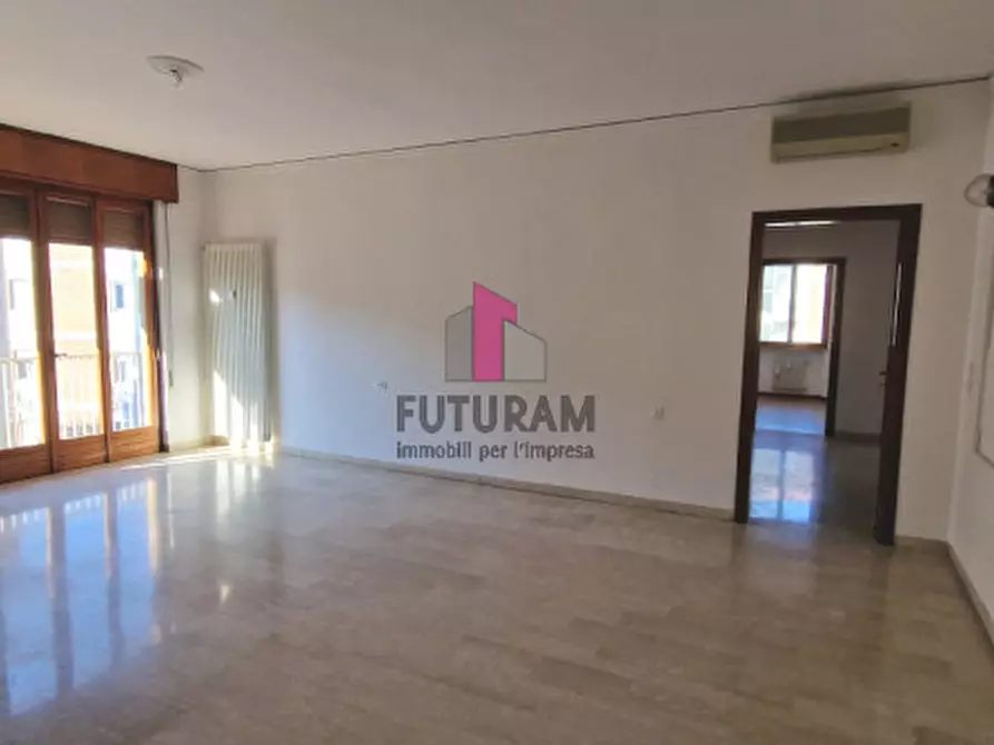 Immagine 5 di Appartamento in affitto  in ponte degli angeli a Vicenza