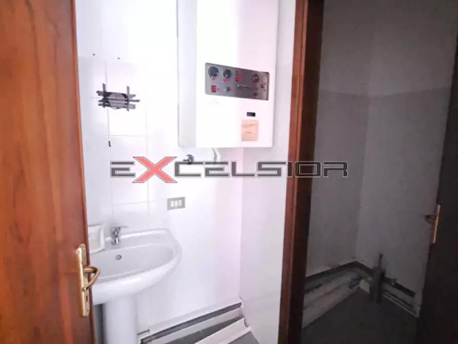 Immagine 3 di Ufficio in vendita  in Via G. Matteotti n.20 - bis Cavarzere (VE) a Cavarzere