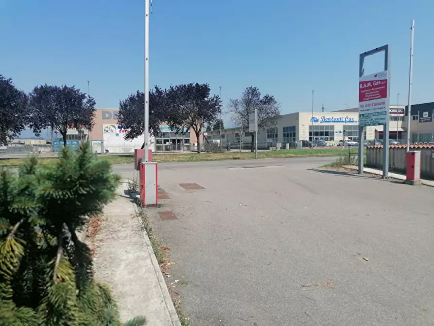 Immagine 5 di Capannone industriale in affitto  in Via XXV Aprile a Rovato
