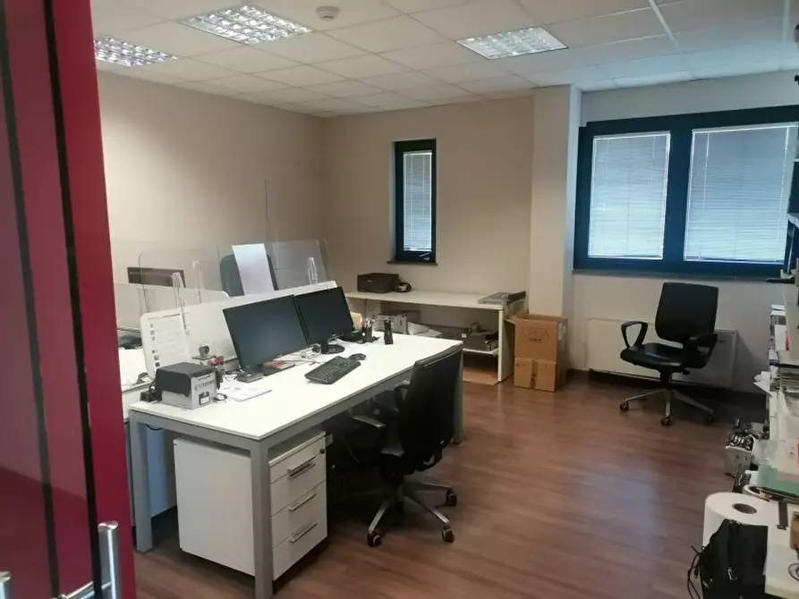 Immagine 7 di Capannone industriale in affitto  in Via XXV Aprile a Rovato