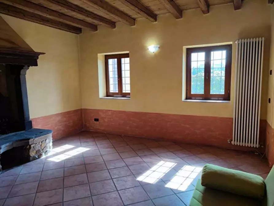 Immagine 1 di Casa bifamiliare in vendita  a Colceresa