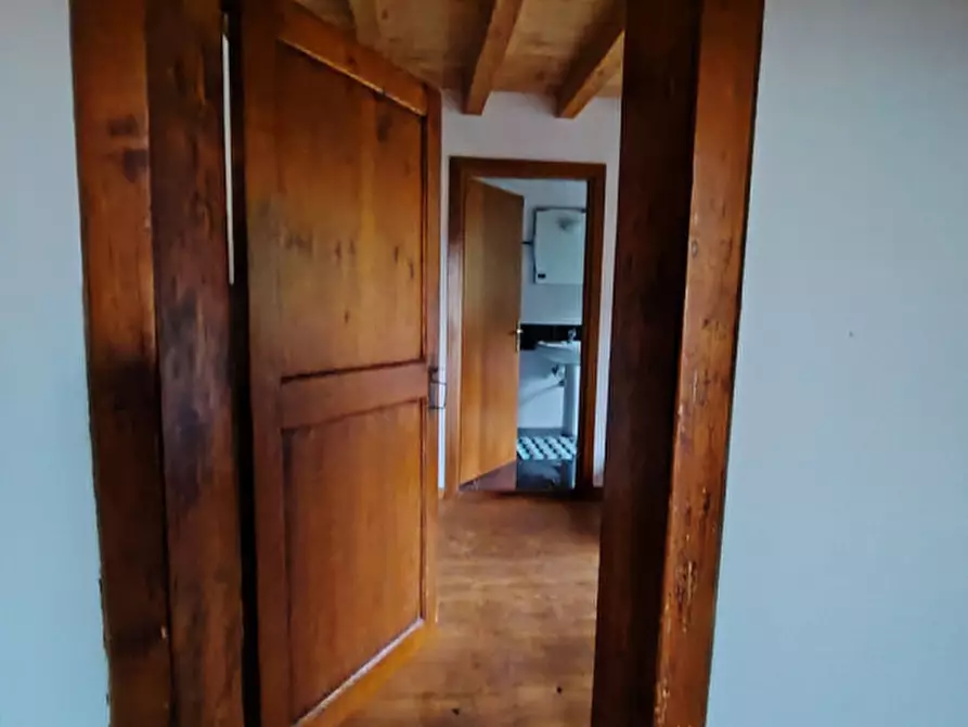 Immagine 17 di Casa bifamiliare in vendita  a Colceresa