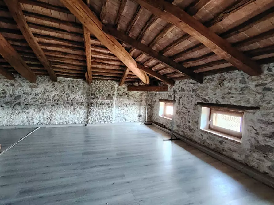 Immagine 27 di Casa bifamiliare in vendita  a Colceresa