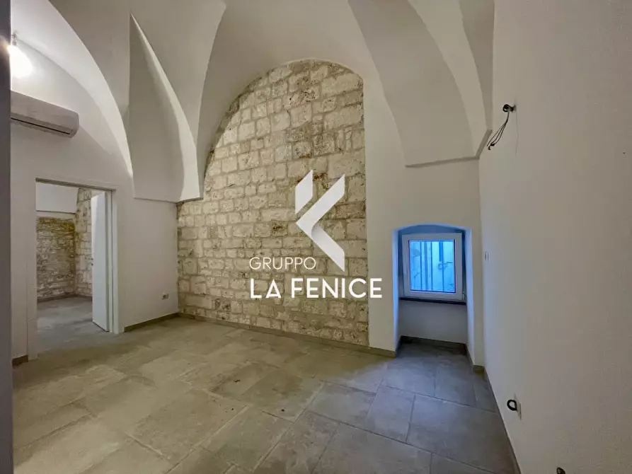 Immagine 3 di Casa indipendente in vendita  in P.zza Marconi a Locorotondo