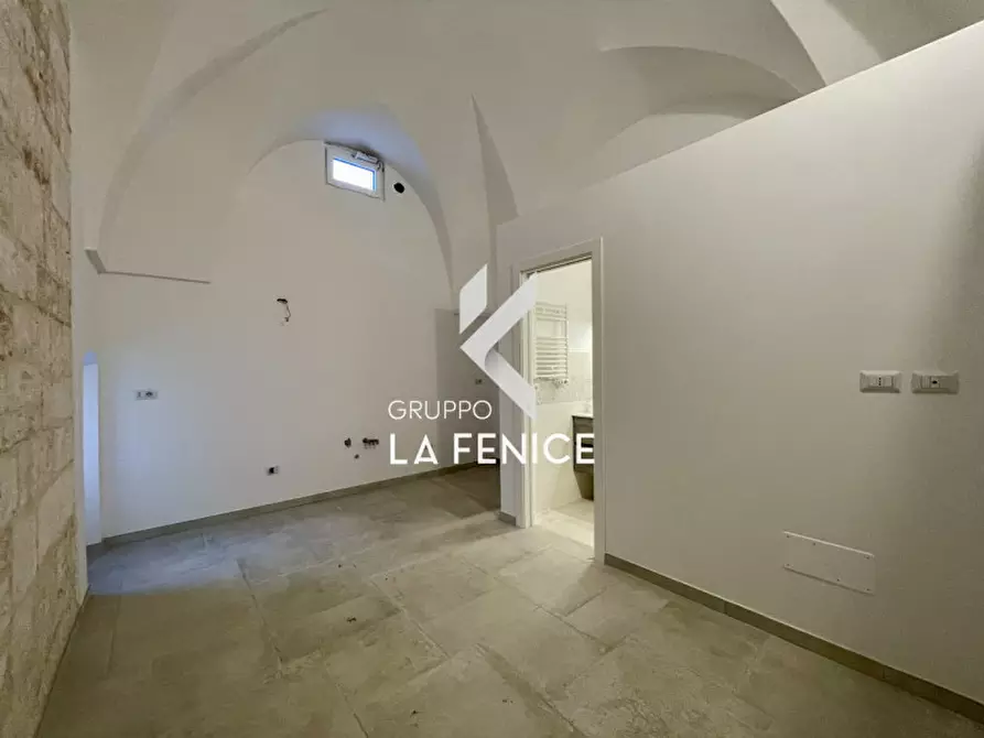 Immagine 7 di Casa indipendente in vendita  in P.zza Marconi a Locorotondo