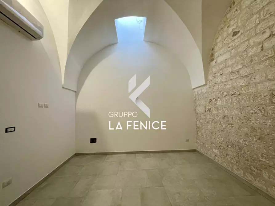 Immagine 19 di Casa indipendente in vendita  in P.zza Marconi a Locorotondo