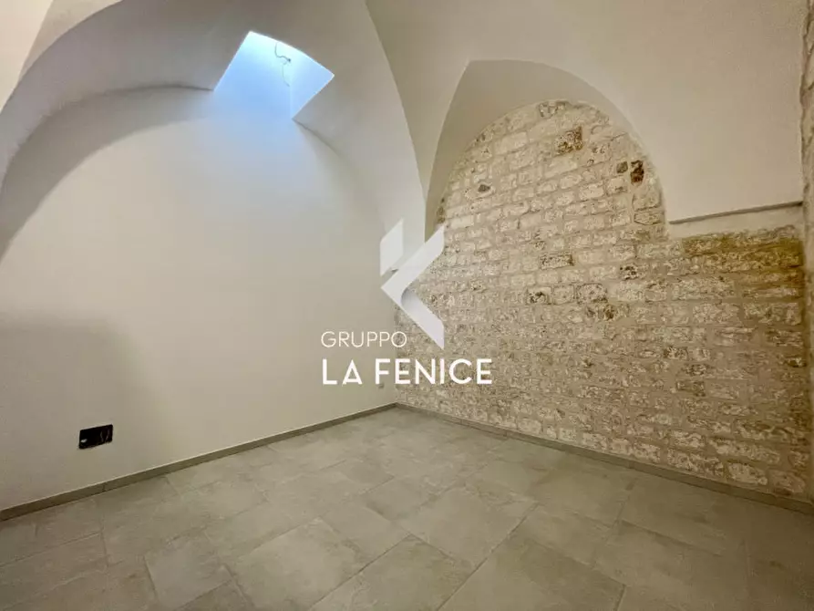 Immagine 20 di Casa indipendente in vendita  in P.zza Marconi a Locorotondo