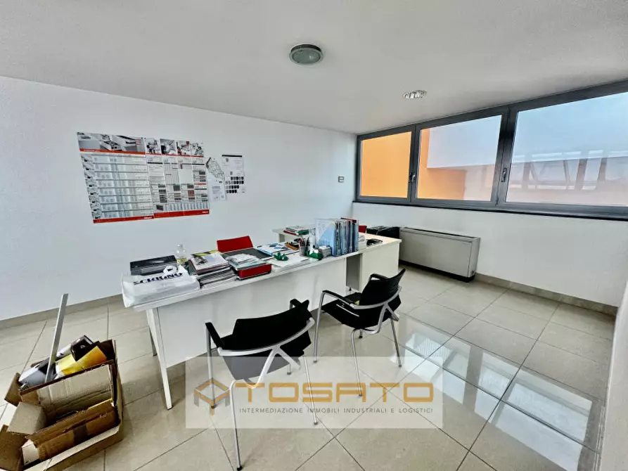 Immagine 46 di Capannone industriale in vendita  a Cerea