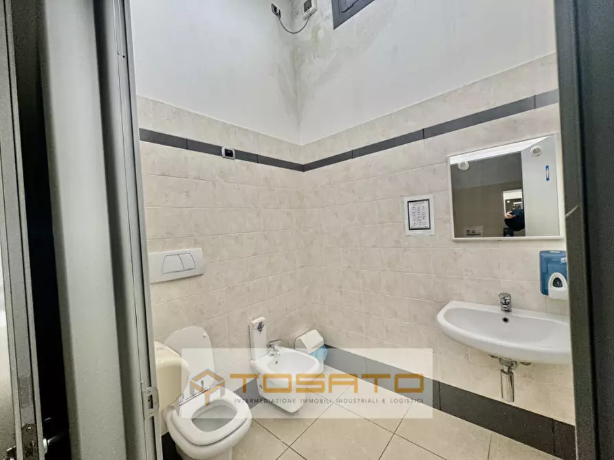 Immagine 71 di Capannone industriale in vendita  a Cerea