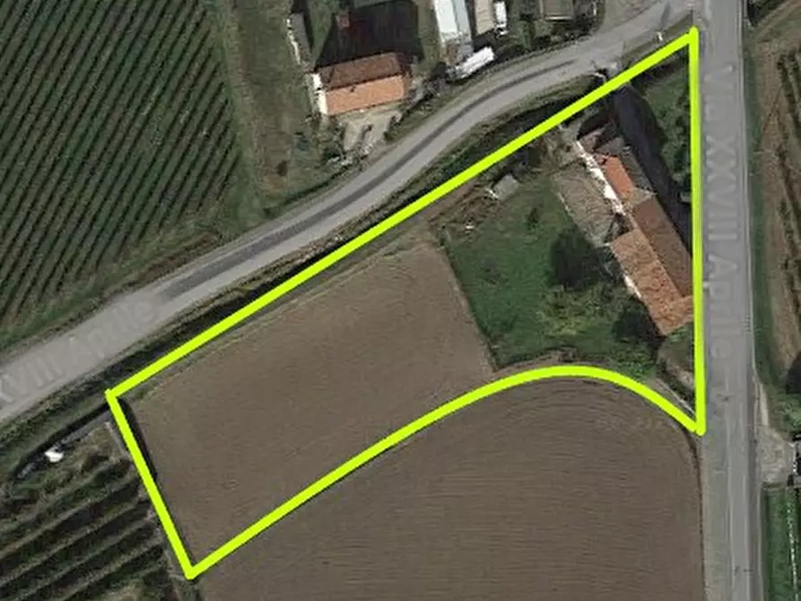 Immagine 2 di Casa indipendente in vendita  in VIA VENTOTTO APRILE a Vo