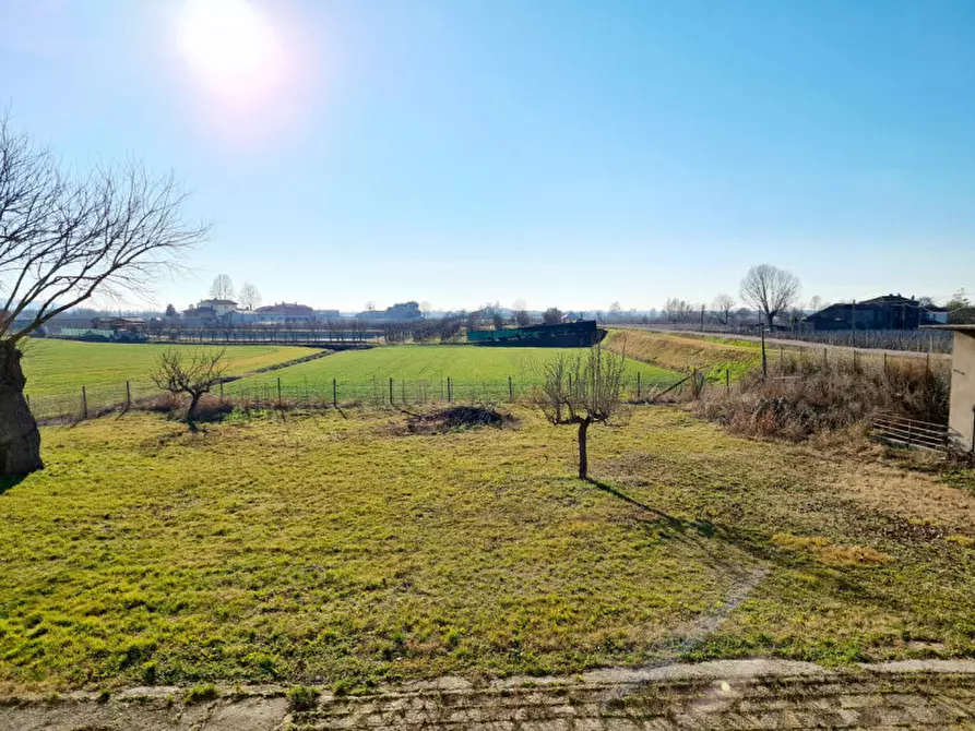 Immagine 6 di Casa indipendente in vendita  in VIA VENTOTTO APRILE a Vo