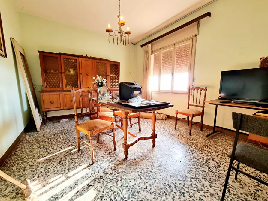 Immagine 8 di Casa indipendente in vendita  in VIA VENTOTTO APRILE a Vo