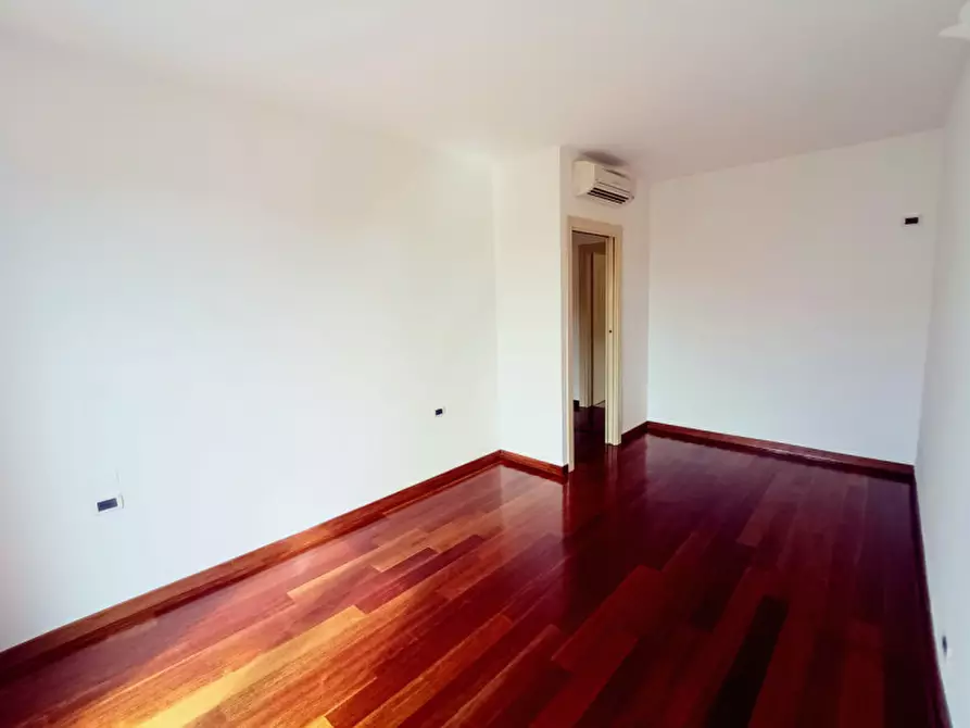 Immagine 7 di Villetta a schiera in vendita  in Via Venturini a Chioggia