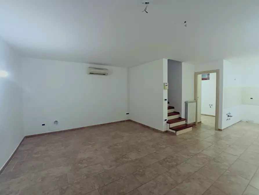 Immagine 13 di Villetta a schiera in vendita  in Via Venturini a Chioggia