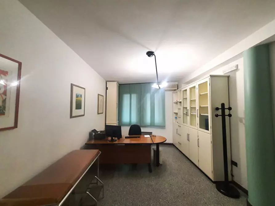 Immagine 3 di Ufficio in vendita  in Via Felice Cavallotti a Rovigo