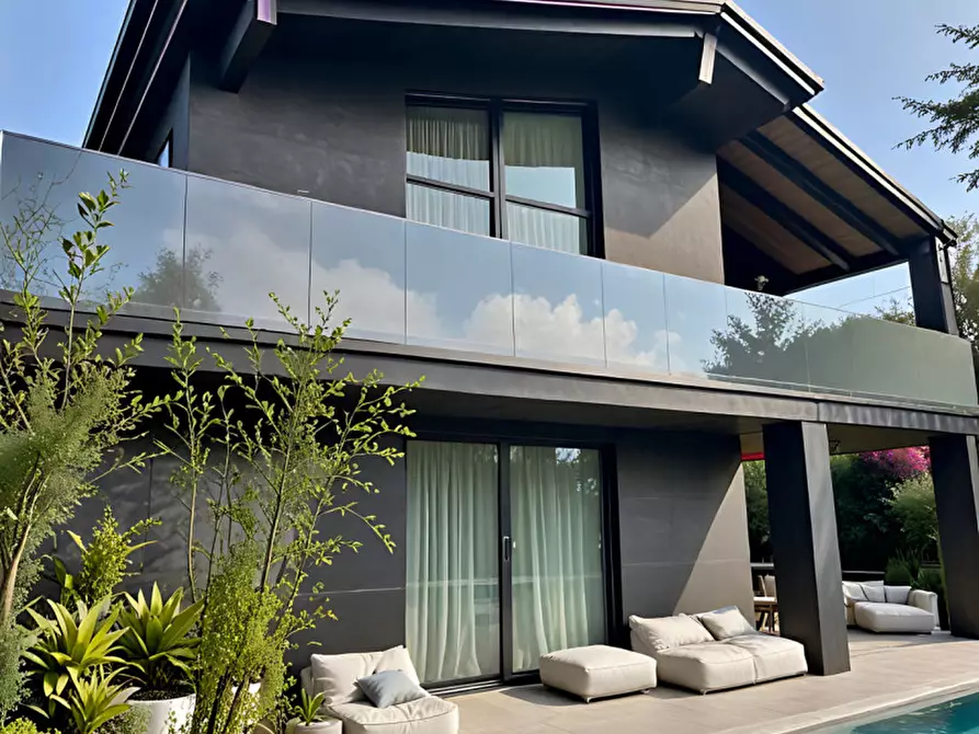 Immagine 3 di Villa in vendita  in via Tre Ponti a Padova