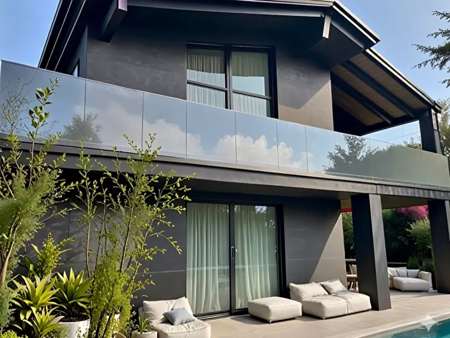 Immagine 3 di Villa in vendita  in via Tre Ponti a Padova
