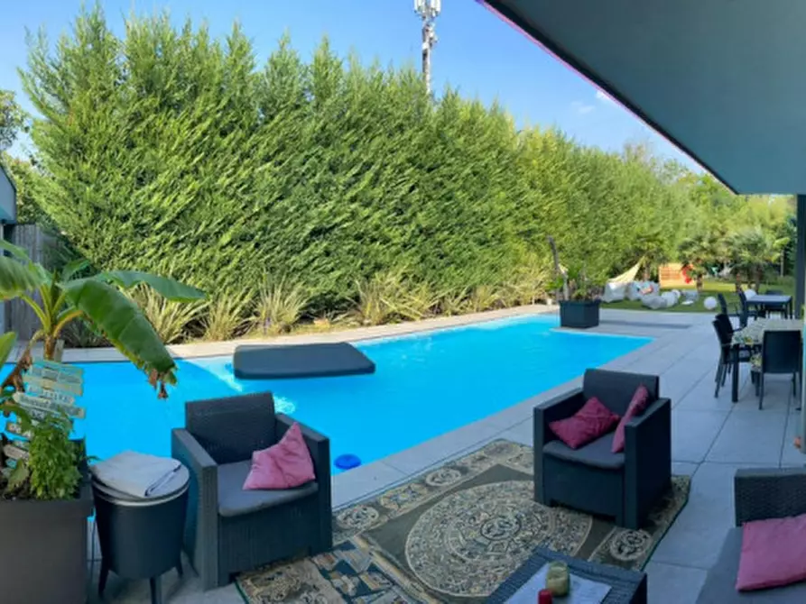 Immagine 11 di Villa in vendita  in via Tre Ponti a Padova