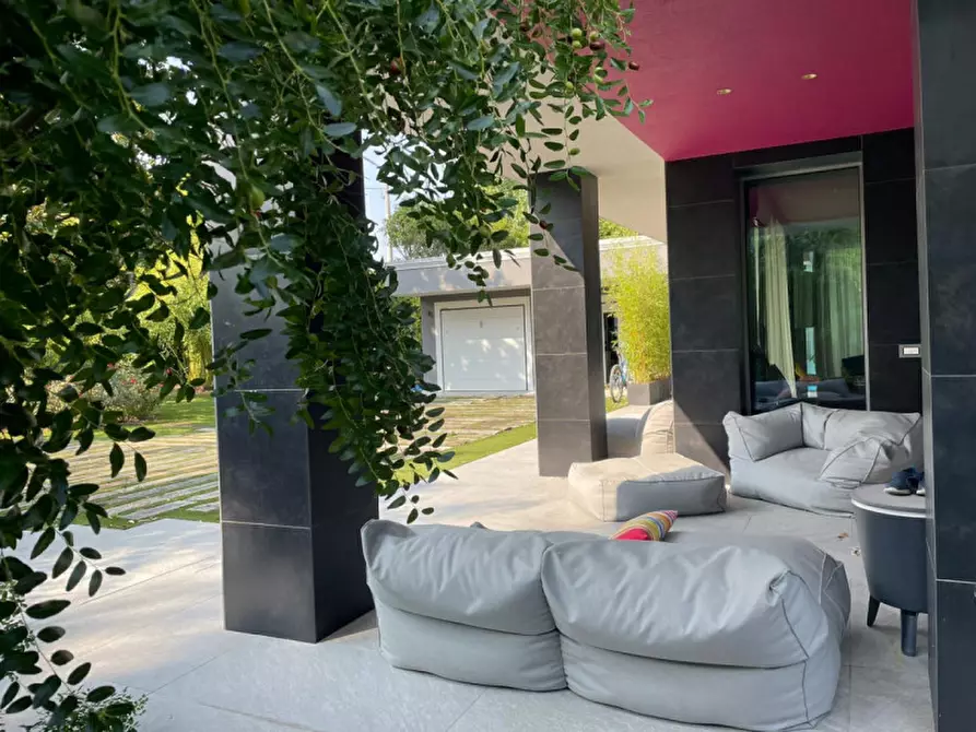 Immagine 13 di Villa in vendita  in via Tre Ponti a Padova