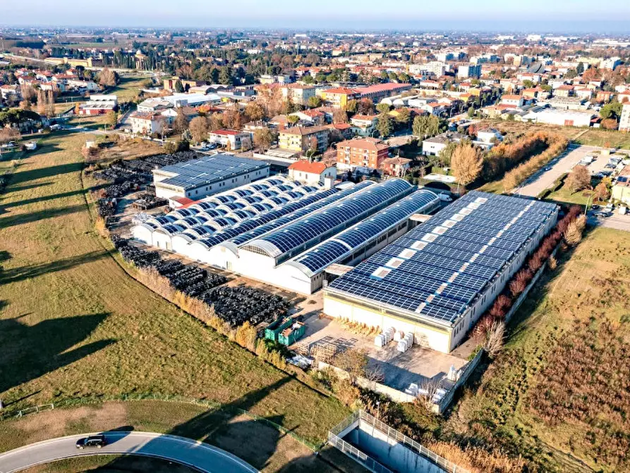 Immagine 2 di Capannone industriale in vendita  in VIA MEUCCI a Forli'