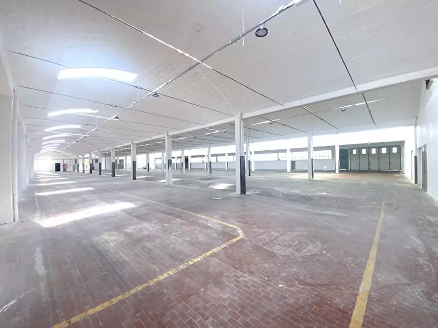 Immagine 9 di Capannone industriale in vendita  in VIA MEUCCI a Forli'