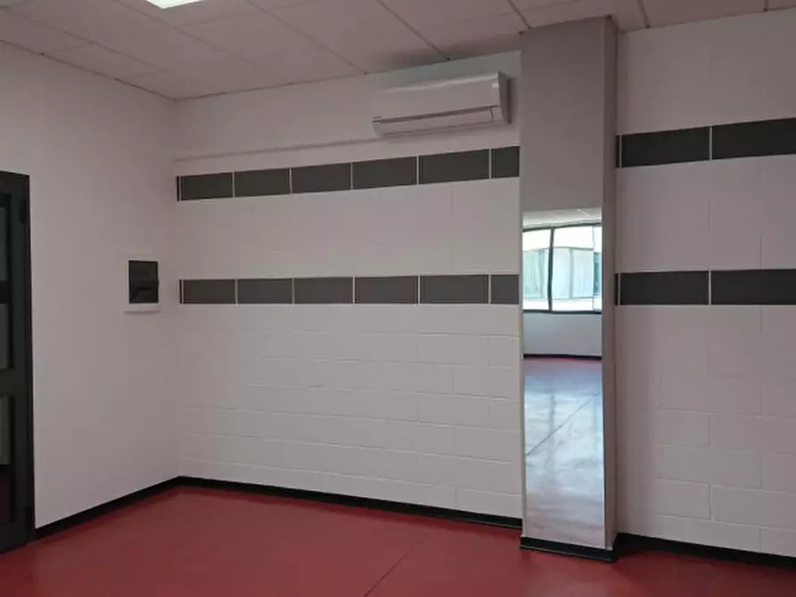 Immagine 2 di Ufficio in affitto  in via vicenza a Camisano Vicentino