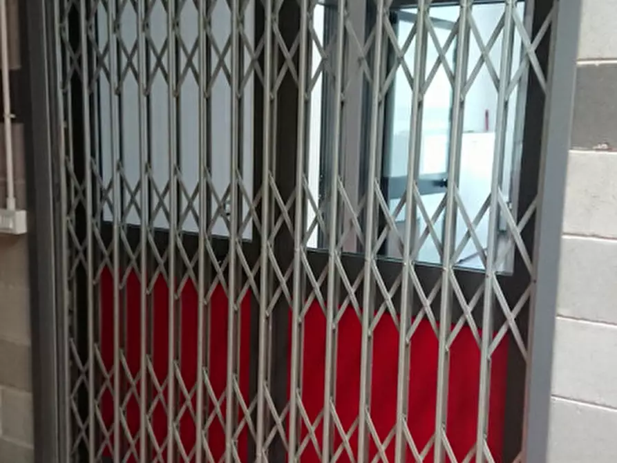 Immagine 8 di Ufficio in affitto  in via vicenza a Camisano Vicentino