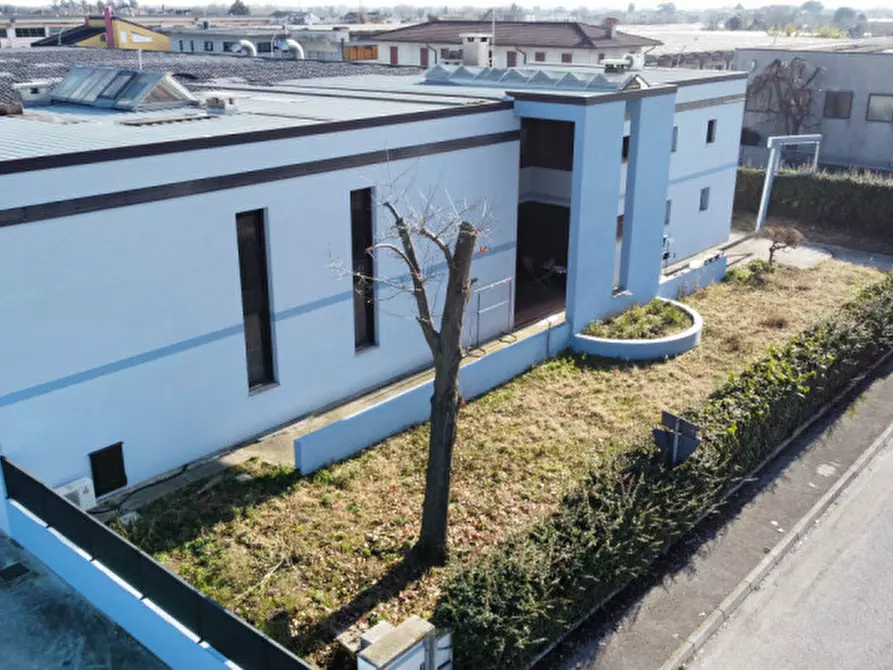 Immagine 4 di Capannone industriale in vendita  in Via Dell'artigianato 5 a Castelfranco Veneto