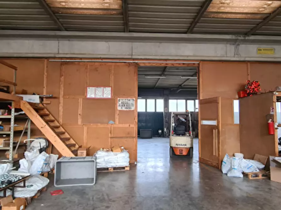 Immagine 5 di Capannone industriale in vendita  in Via Dell'artigianato 5 a Castelfranco Veneto