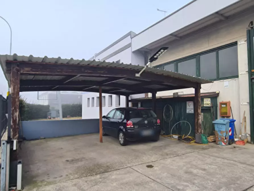 Immagine 19 di Capannone industriale in vendita  in Via Dell'artigianato 5 a Castelfranco Veneto