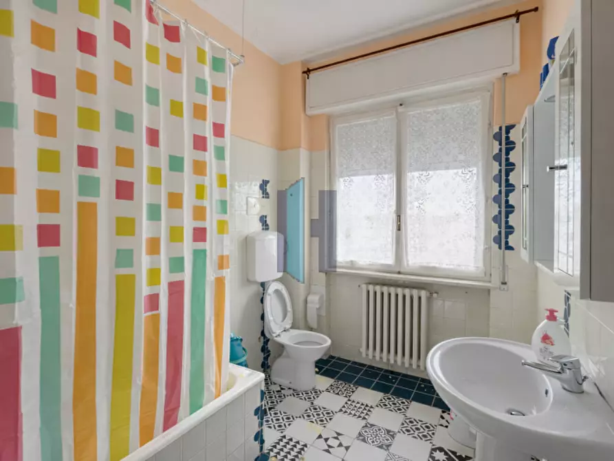 Immagine 17 di Appartamento in vendita  a Torbole Casaglia