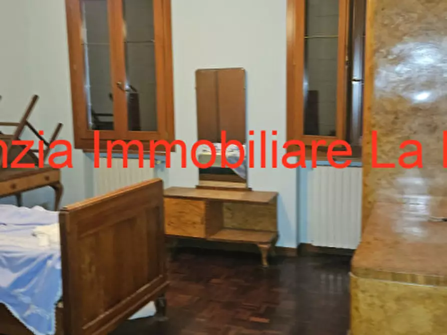 Immagine 1 di Casa indipendente in vendita  in Via Cavour a Cinto Euganeo