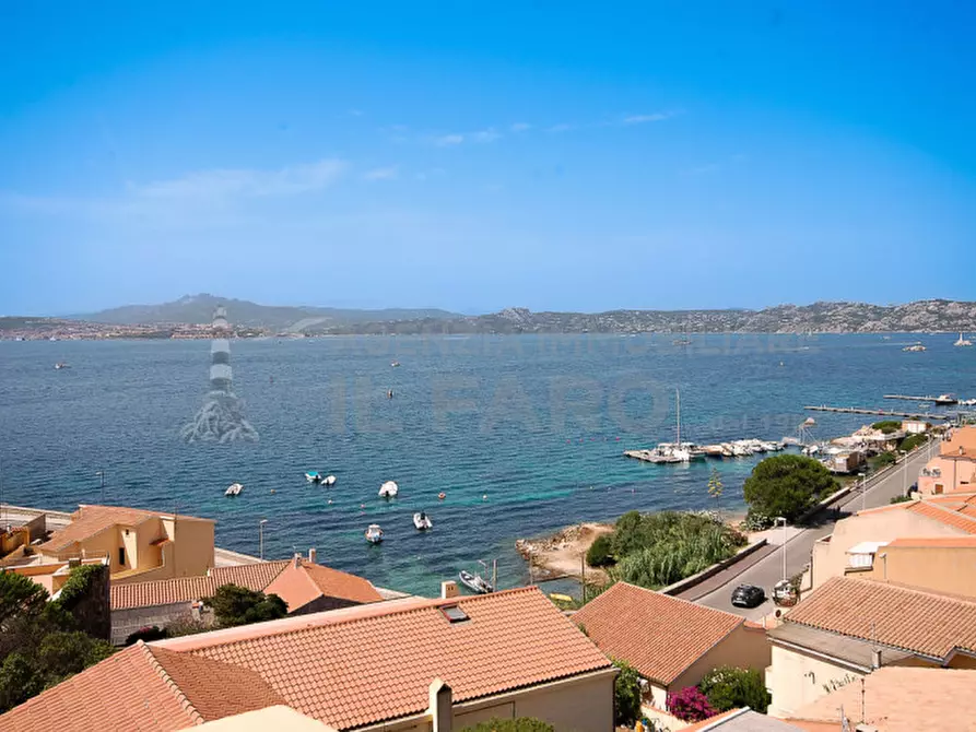 Immagine 15 di Appartamento in vendita  in Via Barrettini a La Maddalena