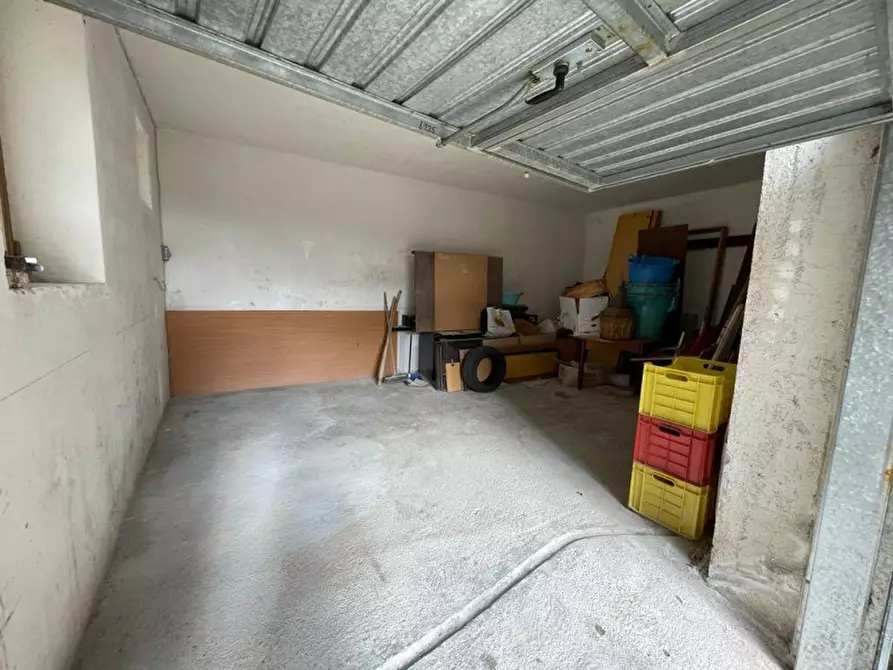 Immagine 16 di Appartamento in vendita  in Via Sant'Angelo 9 a Marsico Nuovo