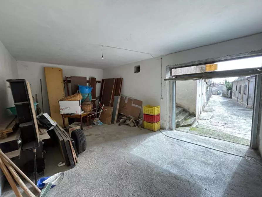 Immagine 17 di Appartamento in vendita  in Via Sant'Angelo 9 a Marsico Nuovo