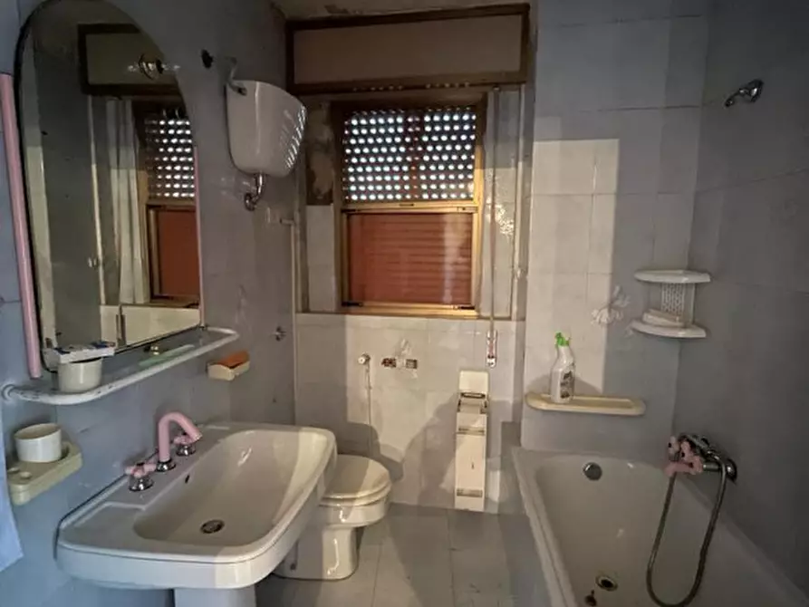 Immagine 18 di Appartamento in vendita  in Via Sant'Angelo 9 a Marsico Nuovo