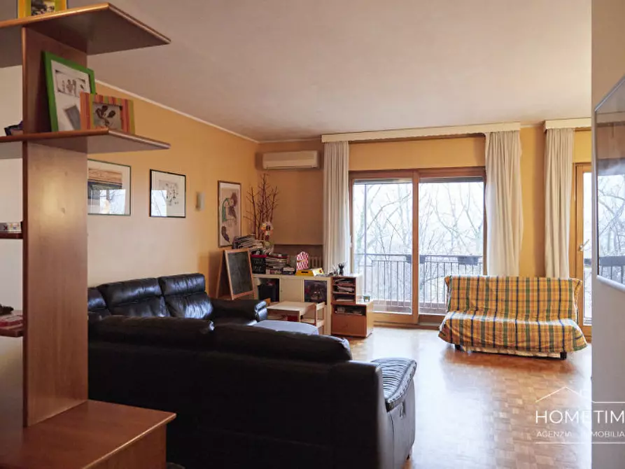 Immagine 1 di Appartamento in vendita  in Viale Garibaldi 137 a Venezia