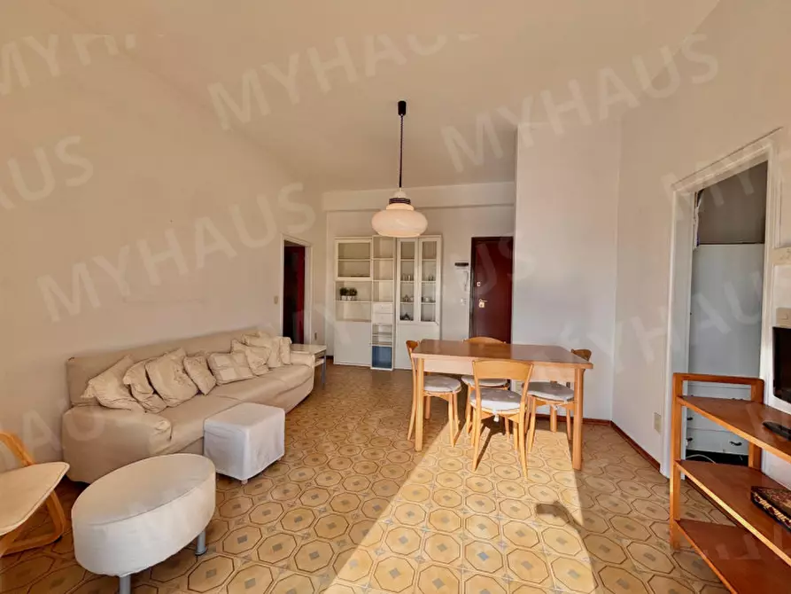 Immagine 11 di Appartamento in vendita  in Viale Euclide 43 a Cesenatico