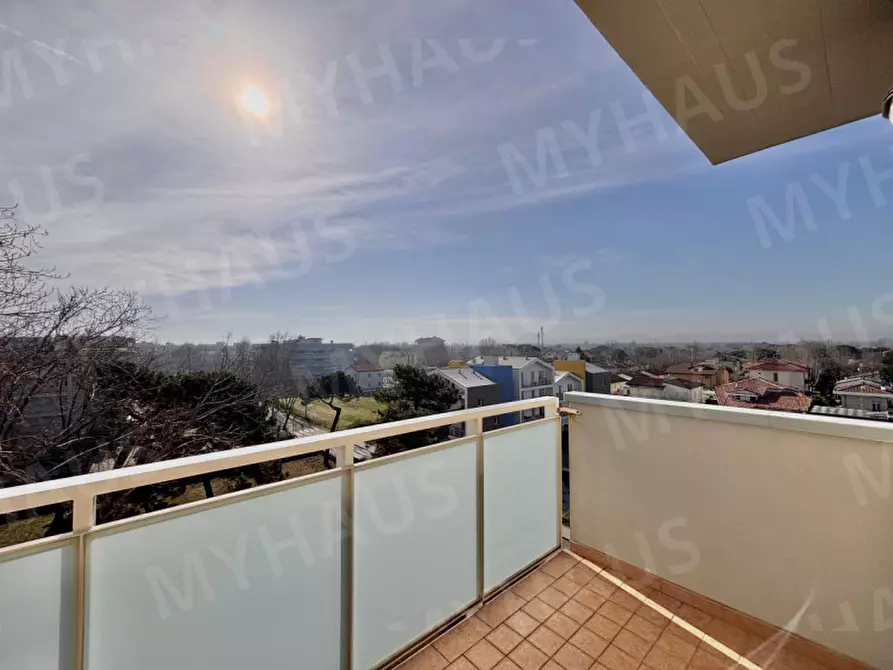 Immagine 35 di Appartamento in vendita  in Viale Euclide 43 a Cesenatico