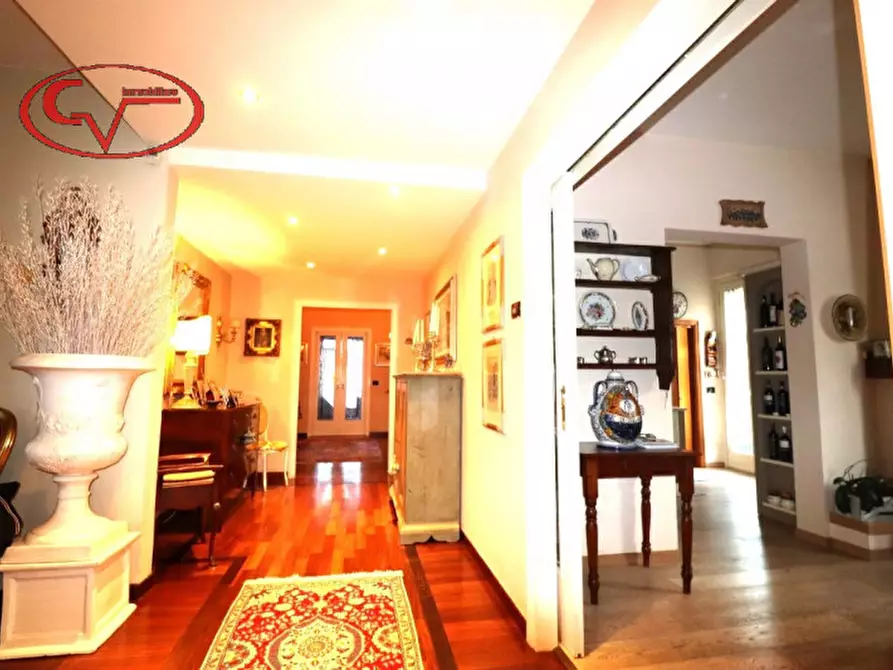 Immagine 2 di Appartamento in vendita  in via dell'oleandro a Montevarchi