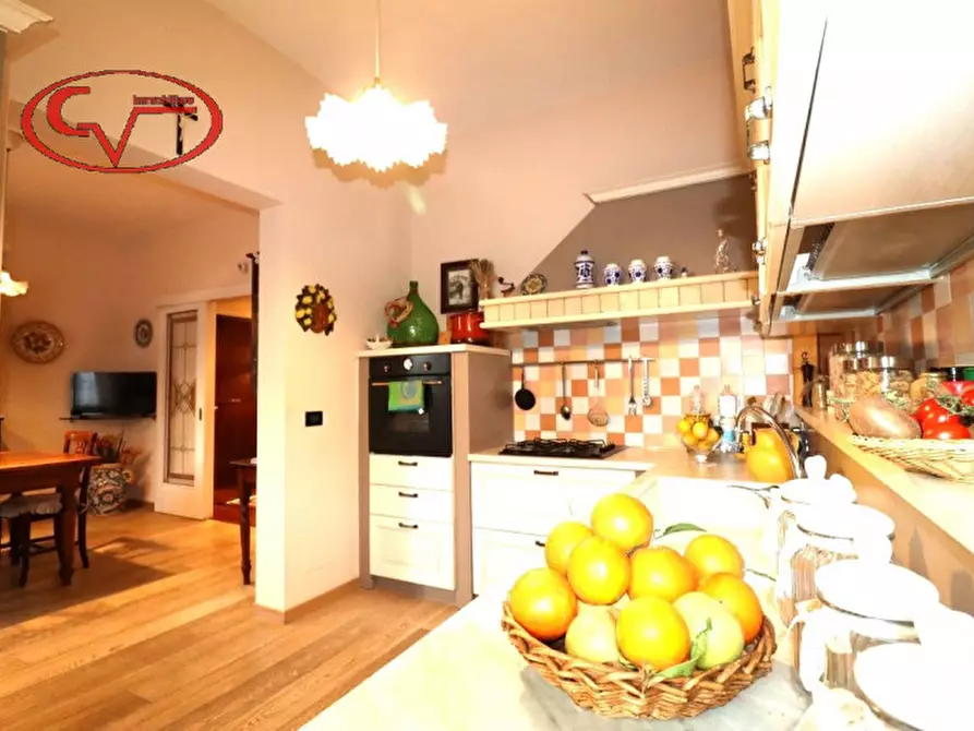 Immagine 3 di Appartamento in vendita  in via dell'oleandro a Montevarchi