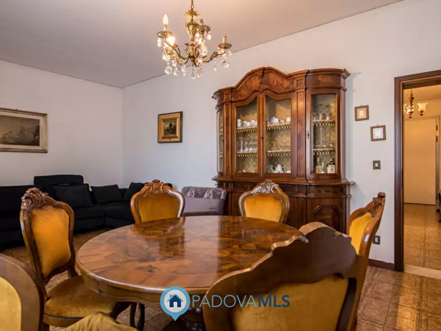 Immagine 4 di Casa bifamiliare in vendita  in via Forcellini a Padova