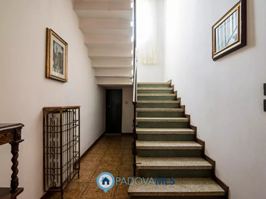 Immagine 10 di Casa bifamiliare in vendita  in via Forcellini a Padova