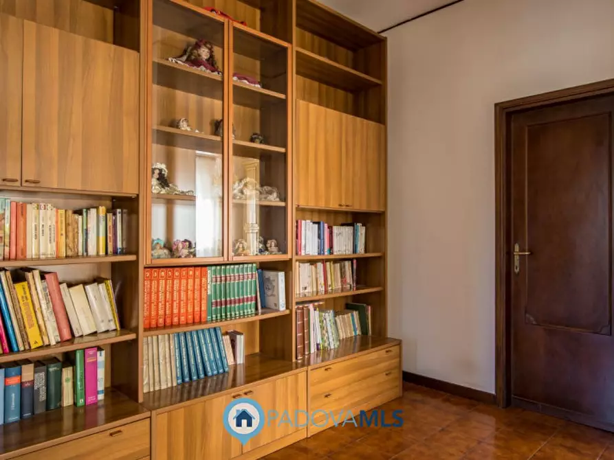 Immagine 13 di Casa bifamiliare in vendita  in via Forcellini a Padova