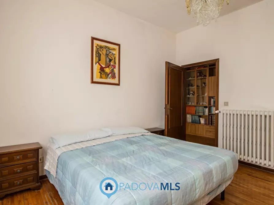 Immagine 16 di Casa bifamiliare in vendita  in via Forcellini a Padova