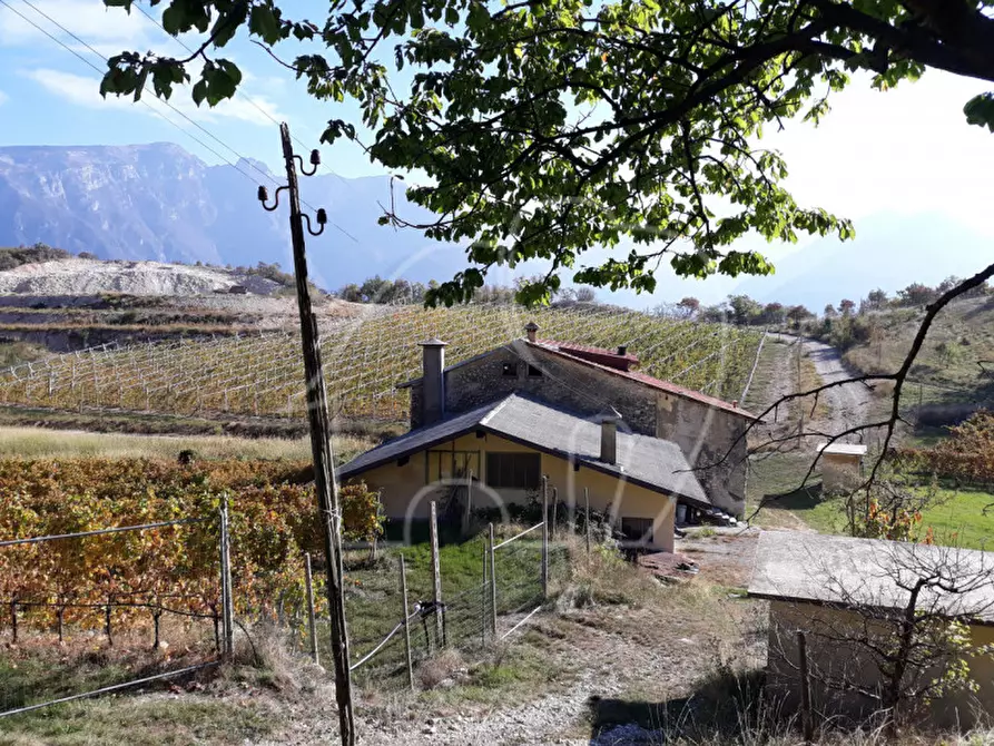Immagine 4 di Villa in vendita  a Ala