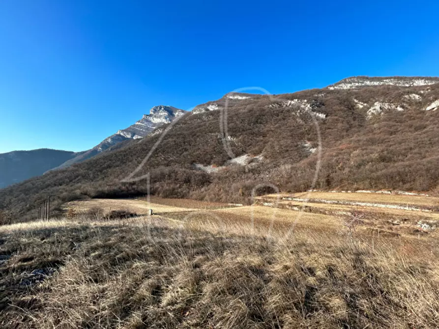Immagine 10 di Villa in vendita  a Ala