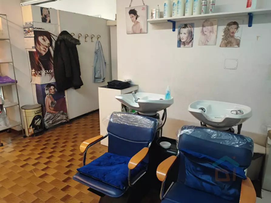 Immagine 8 di Negozio in vendita  in Piazza Marconi a Cervignano Del Friuli