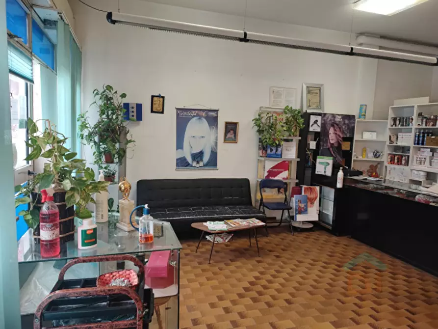 Immagine 18 di Negozio in vendita  in Piazza Marconi a Cervignano Del Friuli